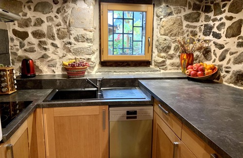 Arras-en-Lavedan Casa | Beautifully renovated 18th century house