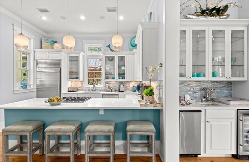 Watercolor Casa | Beautifully renovated and refined cottage with private pool