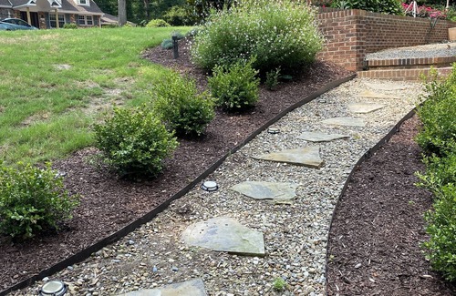 Raleigh Casa | Beautifully remodeled 3BR Home in Raleigh's North Hills Dining &Shopping area