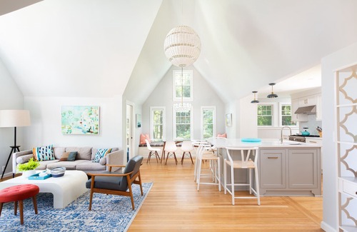 West Hyannisport Casa | Hermoso moderno 4B / 3Ba Oasis, nueva piscina, jacuzzi y patio, a pie de playa