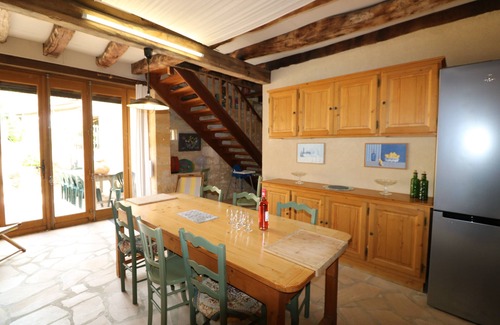 Saint-Cyprien Casa | EXCELENTE CASA DE PIEDRA Y PISCINA PRIVADA CON CALEFACCIÓN CERCA DE INSTALACIONES Y SARLAT