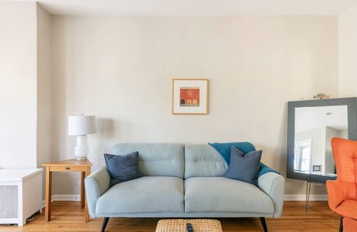 South Evanston Apartamento | Beautifully Styled Apartment in South East Evanston
