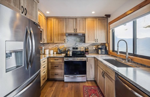 Olympic Valley Casa | Beautifully Updated 3 Bedroom in Olympic Valley