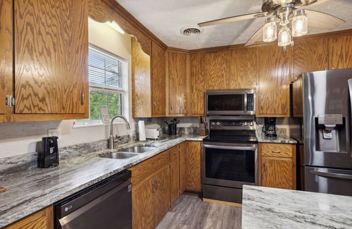 Sevierville Cabaña | Beautifully Updated Home Ready for You