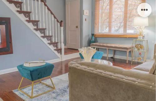 Overbrook Casa | Beauty in a Row