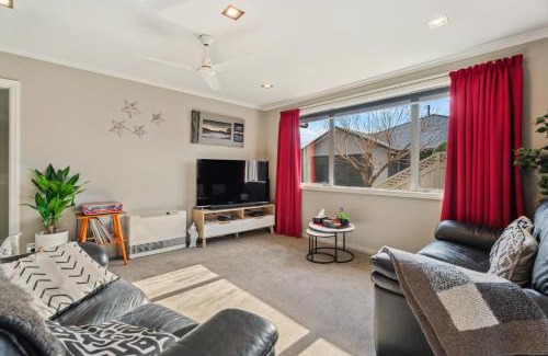 Alexandra Casa | Beauty on Bantry - Alexandra Holiday Home