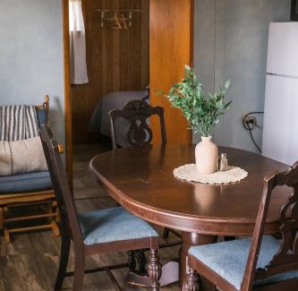 Strasburg Casa | Beaver Creek Cabin 6