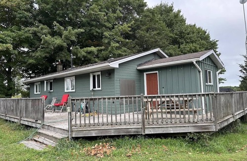 Grey Highlands Cabina | Beaver Valley Ski Cabin-Sleeps 6