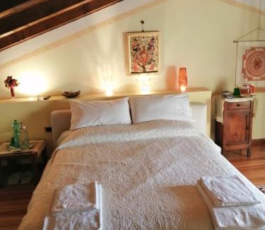 San Zeno di Montagna Cama Y Desayuno | BeB da Paolo con vista Lago