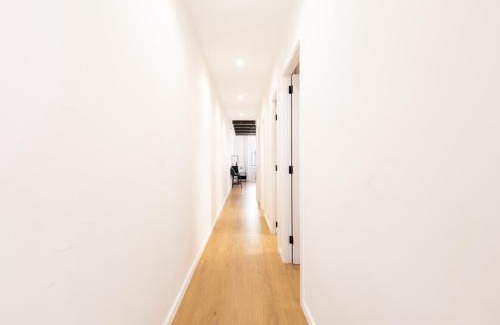El Baix Guinardo Apartamento | BeBarceloner Eixample Apartments - 4 bedrooms