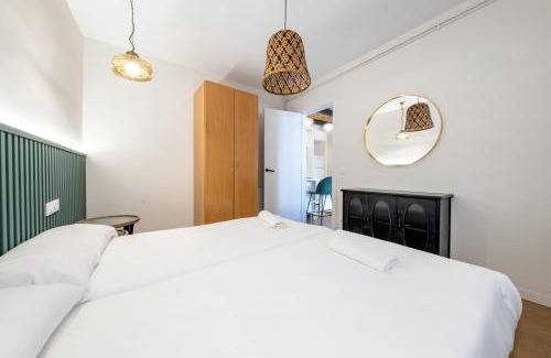 El Baix Guinardo Apartamento | BeBarceloner Eixample Apartments - 4 bedrooms