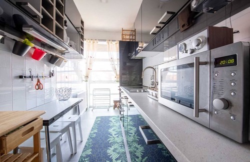 Barakaldo Apartamento | BEC, Parking, 1 WC y 1 aseo, Ascensor.