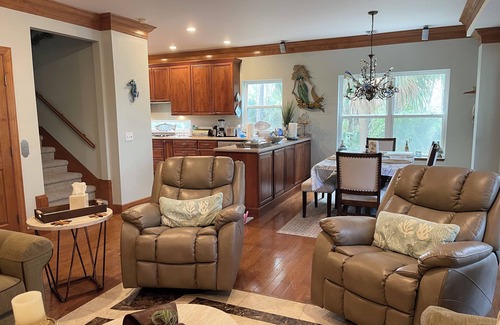East End Casa | Because you deserve the best!