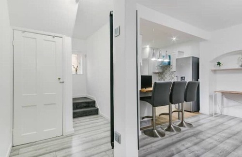Downham Casa | Lewisham Guest House in London