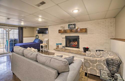 Eccles Apartamento | Beckley Studio with Hot Tub, 4 Mi to WVU Tech!