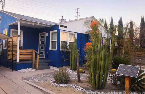 North Hollywood Casa | Become Simplicity in Charming Bungalow