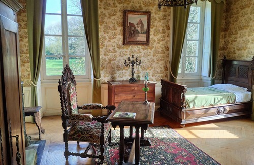 Saint-Etienne-de-Montluc Casa | Alojamiento y desayuno en el castillo de Santo Tomás