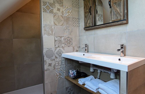 Magny-le-Desert Casa | bed and breakfast normandía la brocherie spa piscina cubierta