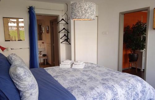 Nieuw-West Cama Y Desayuno | Bed and Breakfast Amsterdam West