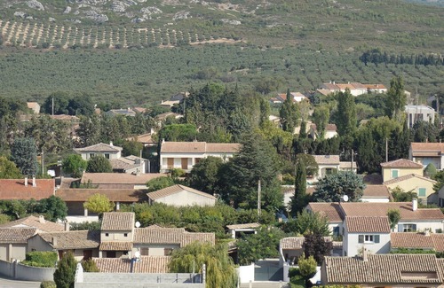 Mouries Villa | Casa de huespedes Aqui sian ben