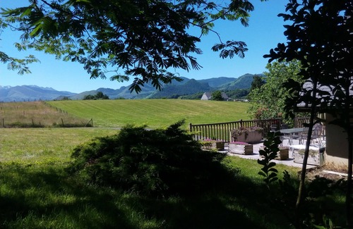Loubajac Casa | Cama y desayuno en la granja, Lourdes, los Pirineos, ANOUSTA