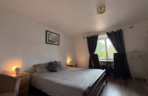 Champsac Casa | Alojamiento y desayuno 'Chambre 3 Et 4' con vistas al lago, piscina compartida y jardín compartido