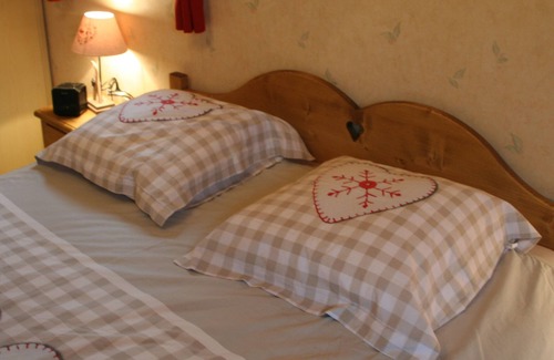 Mercury Casa | Bed and breakfast 2 personas "B&B" en una bonita casa de Saboya