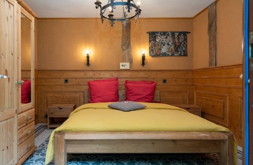 Pluvigner Cama Y Desayuno | Bed and Breakfast 'Galaad' with Shared Terrace, Shared Garden and Wi-Fi