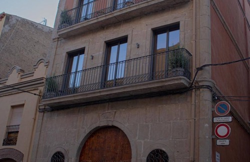 Balaguer Apartamento | Bed and Breakfast 'Habitació Doble' with Shared Terrace, Wi-Fi and Air Conditioning