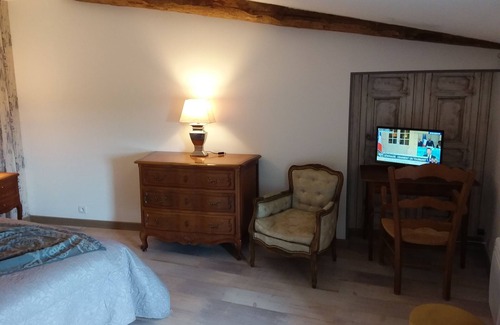 Montmoreau-Saint-Cybard Casa | Casa Rural por habitaciones 'MONTIS MAURELLI' 2