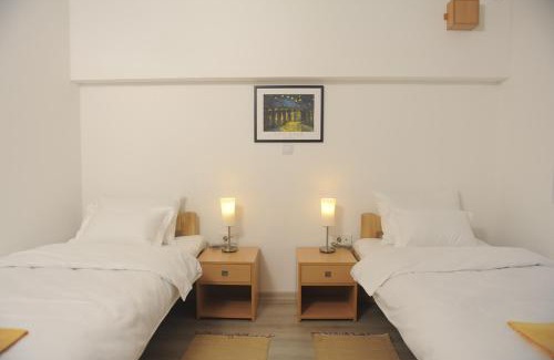 Gornji Milanovac Cama Y Desayuno | Bed and Breakfast Park GM 032