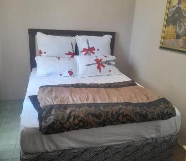 Cape Town City Centre Cama Y Desayuno | Ludinz guest houseselfcateringprowvalley