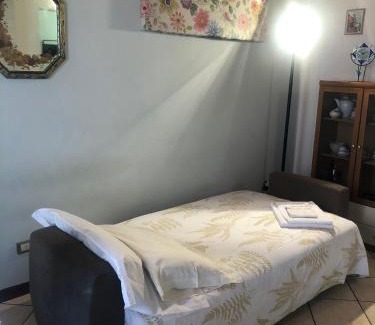 San Colombano al Lambro Cama Y Desayuno | Bed & Breakfast Monti 85