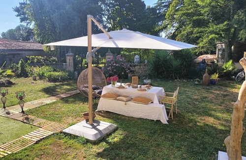 Champdeniers Cama Y Desayuno | Bed & Breakfast "L'Héritage"