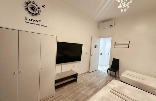 Comasina Cama Y Desayuno | BED & BREAKFAST SAKURA