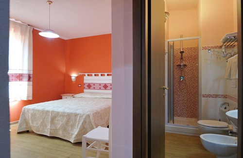 Baunei Cama Y Desayuno | Bed & Breakfast Selvaggio Blu