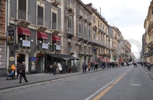 Catania City Centre Casa | Bed&Breakfast Villa Bellini