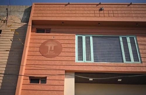 Gopalbari Apartamento | Bed in 10-Bed Mixed Dormitory Room