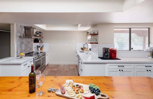 Desert View Village Cabaña | Bed Rock Desert -pool Heat Available - Spring Break