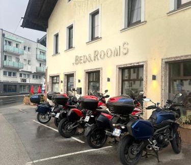 Woergl Casa | Bed & Rooms, Wörgl