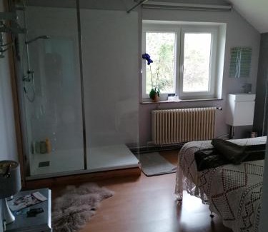 Bouge Casa | Bed vue sur vallée de la Meuse Namur