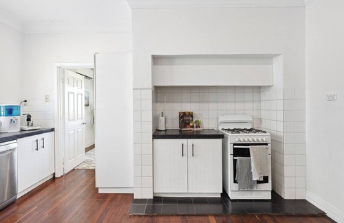 Bedford Casa | Bedford Pool Oasis