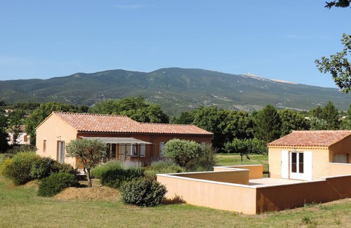 Bedoin Villa | Bedoin nueva villa (100m centro de la ciudad) Mont Ventoux, piscina privada
