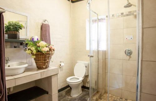 Strand Apartamento | Bedrock Executive Studio with Kitchenette