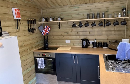 Winterbourne Casa | BedrockLodge Buisness Centre HolidayLets