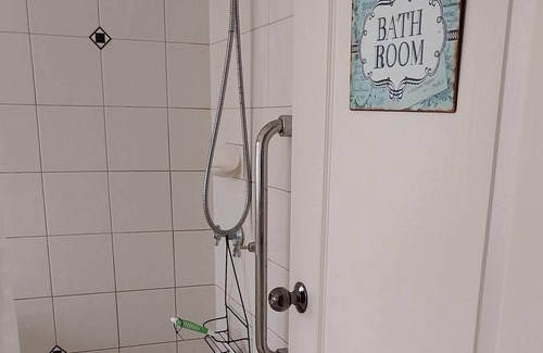 Harristown Casa | Two Room all to Yourself for Price of 1