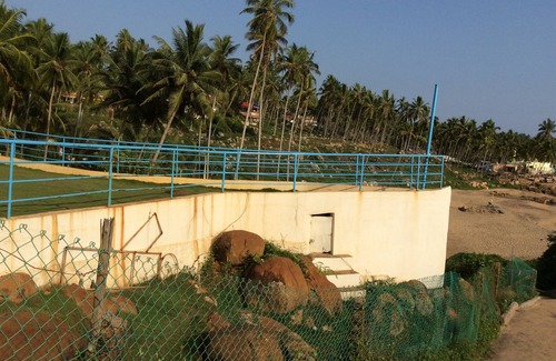 Kovalam Apartamento | Casas de madera de haya, instalaciones Perfect Vacaciones en Kovalam