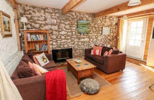Cosheston Casa | Beekeeper's Cottage