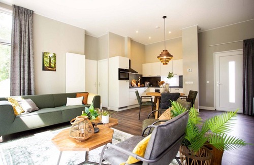 Beekbergen-West Chalet De Esquí | ✓ Beekhoeve at Recreatiepark Beekbergen ✓ Holiday home for 4 persons ✓ Located in Beekbergen (Gelderland) ✓ Holiday park on the Veluwe ✓ Book directly through the park