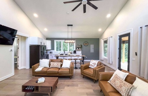 Beersheba Springs Casa | Beersheba Lake Retreat #1